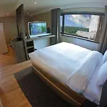 Hotel Riva - Delft 4*